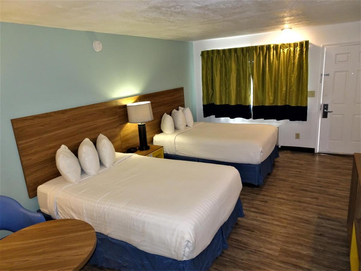 Days Inn By Wyndham Lake Havasu Lake Havasu City Kültér fotó