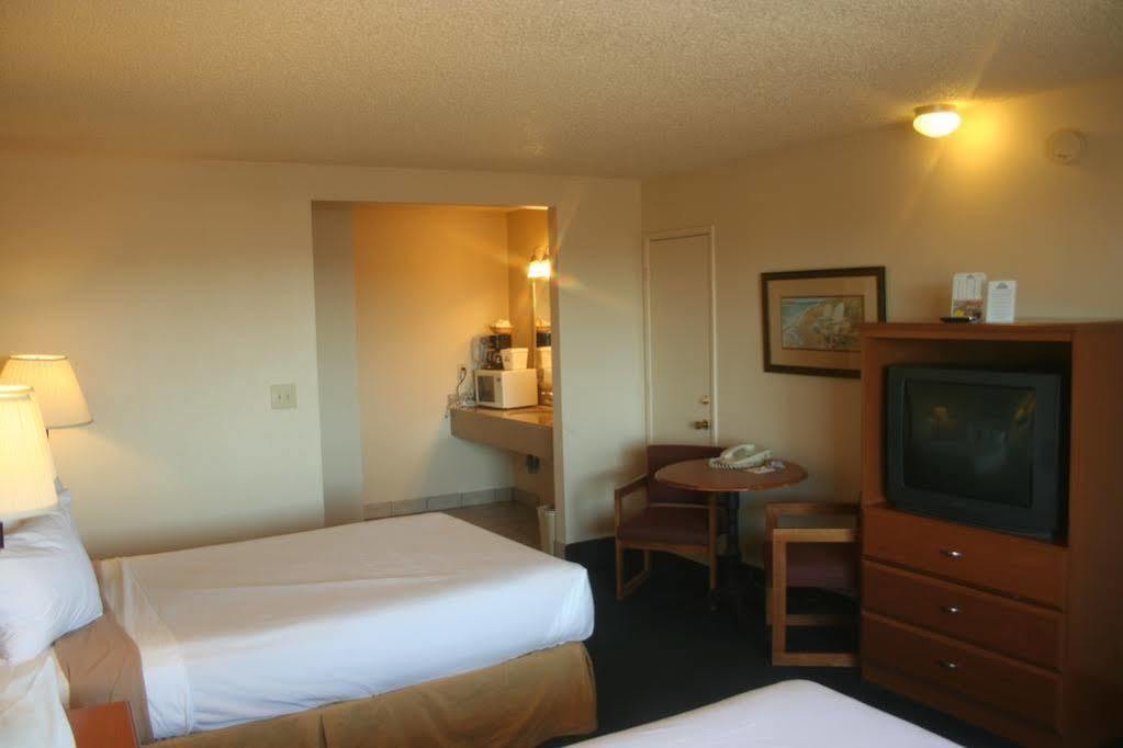 Days Inn By Wyndham Lake Havasu Lake Havasu City Kültér fotó