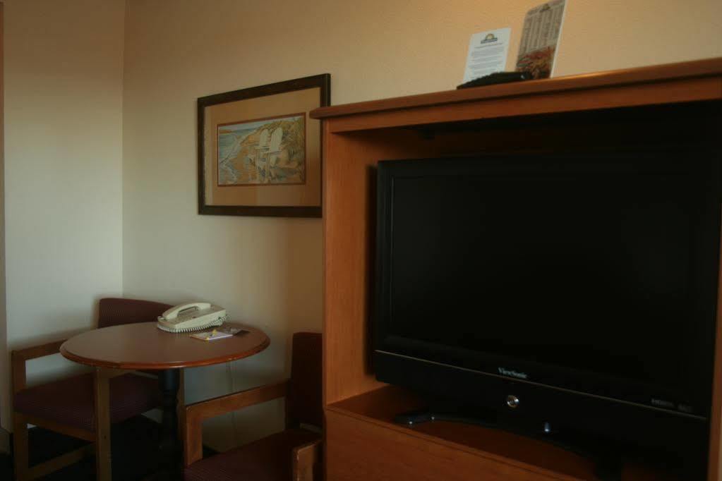 Days Inn By Wyndham Lake Havasu Lake Havasu City Kültér fotó