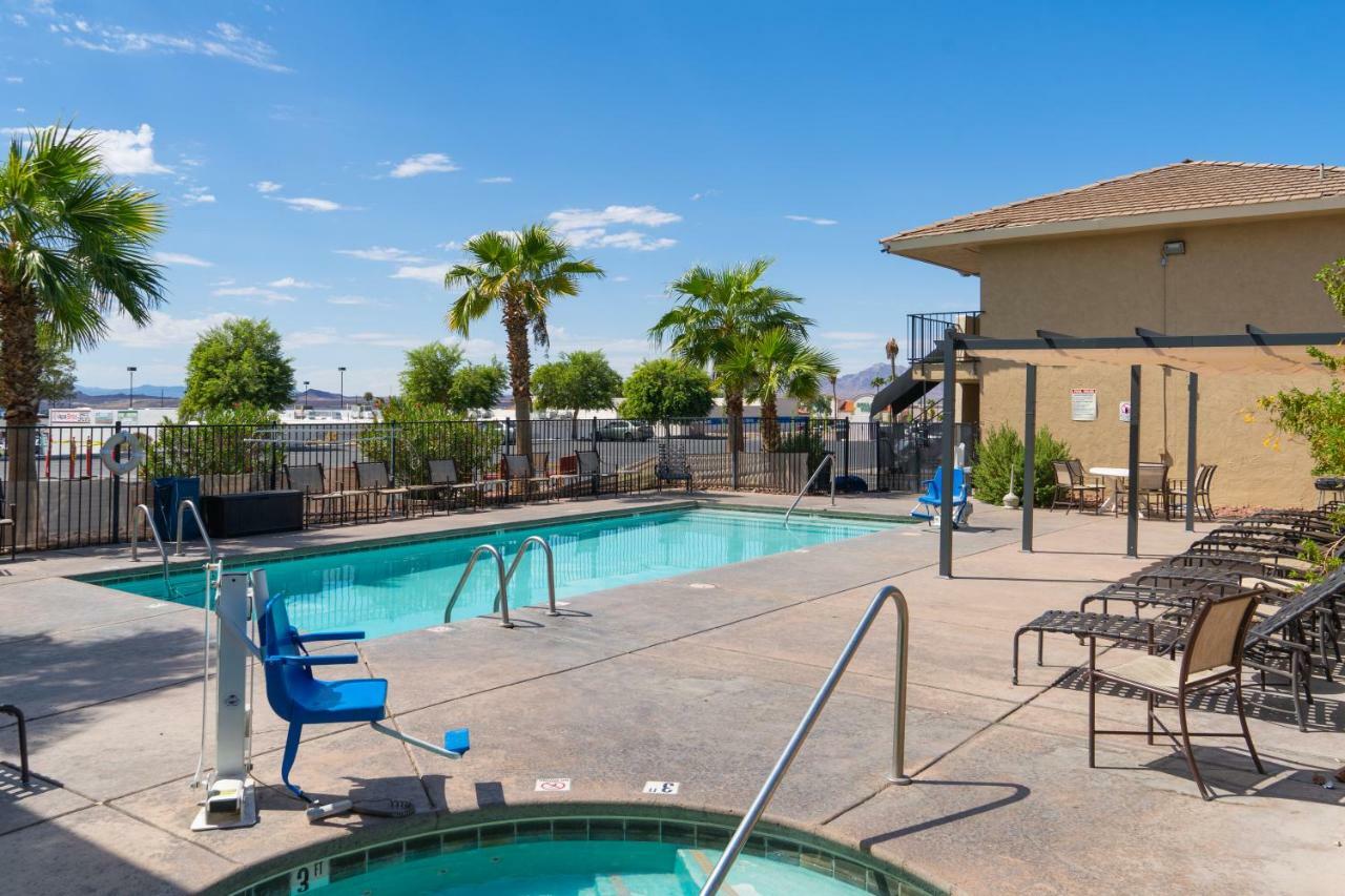 Days Inn By Wyndham Lake Havasu Lake Havasu City Kültér fotó